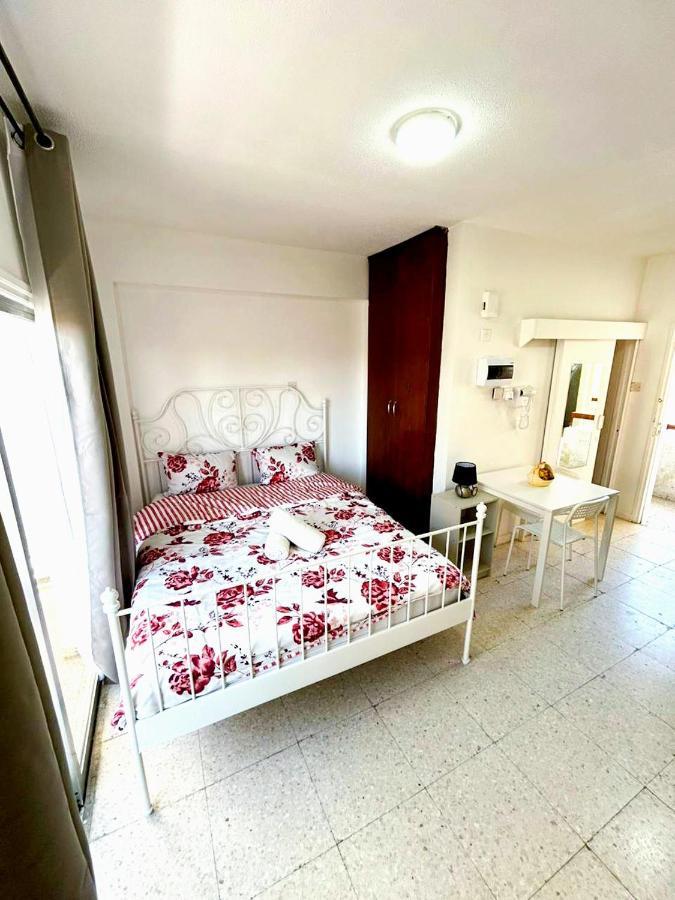 Central Comfort Studio Ларнака Екстер'єр фото